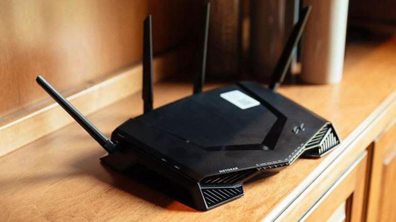 Khắc phục laptop bắt wifi yếu: Khởi động lại modem hoặc router wifi